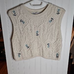 ZARA Cream Cable Knit Vest with Blue Floral Embroidery